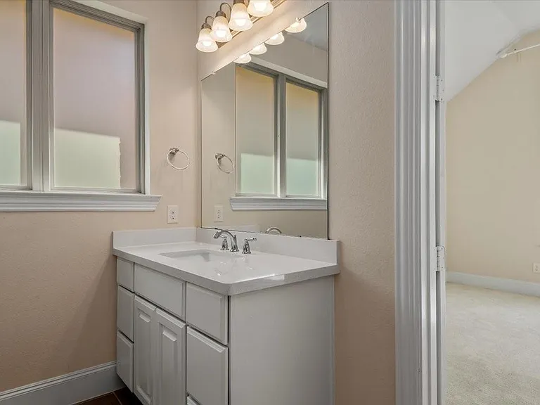 11231 Dunstan Hill Dr — Photo 16