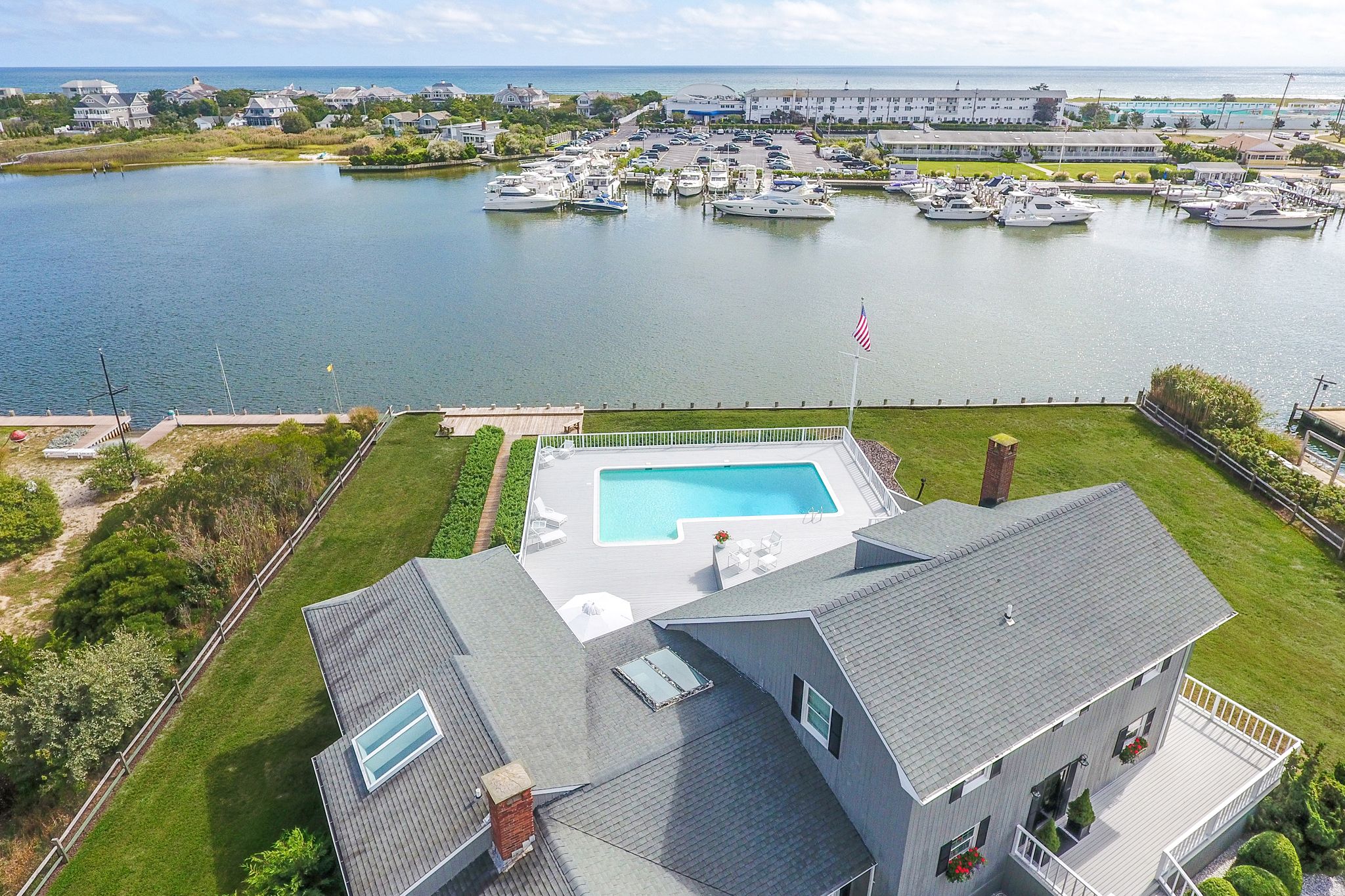 44 Westbridge Rd in Westhampton Beach Out East