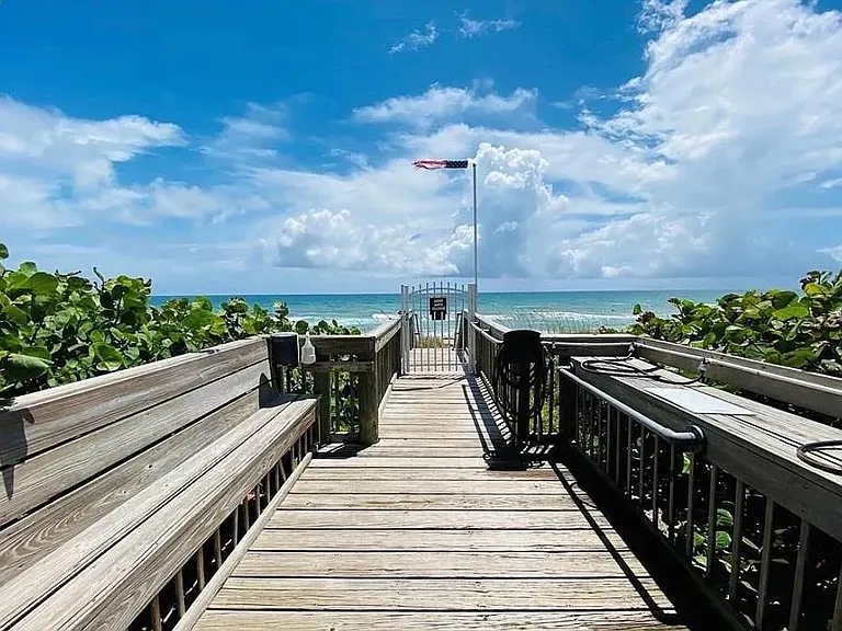 10044 S Ocean Dr #907 — Photo 17