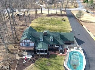 32 Cardinal Dr, Fredericksburg, VA 22406