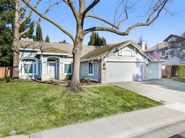 11887 Silver Cliff Way, Gold River, CA 95670