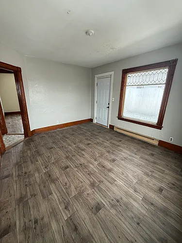 598 Sullivan St #3 Photo 1