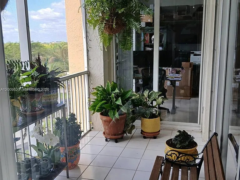 9805 NW 52nd St #509 — Photo 22