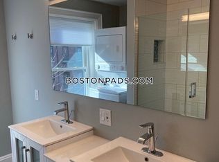 1 Wigglesworth St #2, Roxbury Crossing, MA 02120