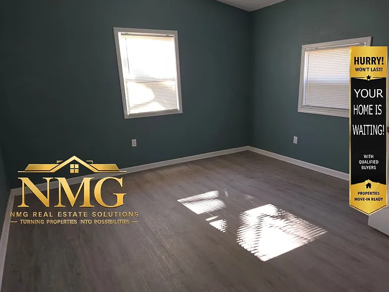 5301 Queen Mary Ln — Photo 2