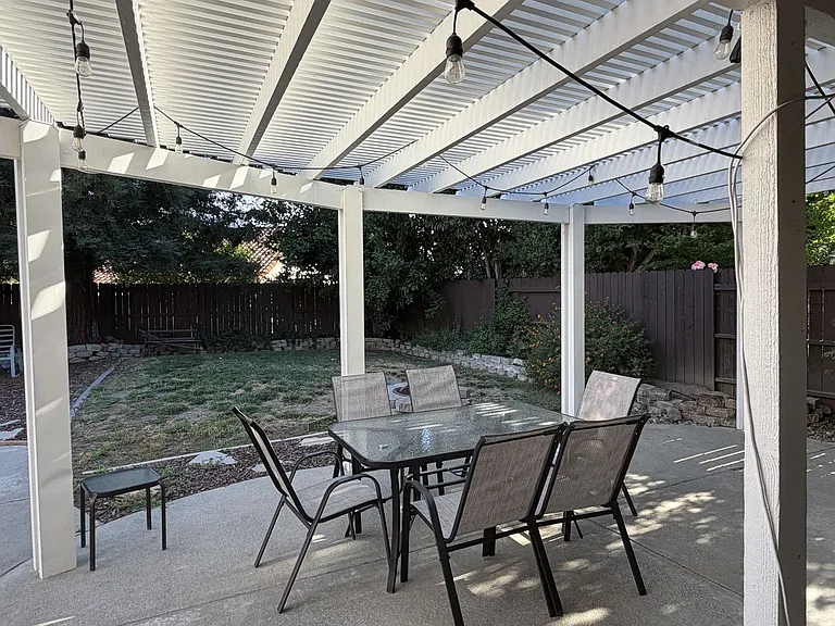 742 Rambleton Dr — Photo 31