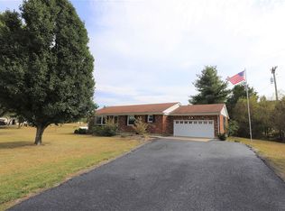 2205 Youngers Creek Rd, Elizabethtown, KY 42701