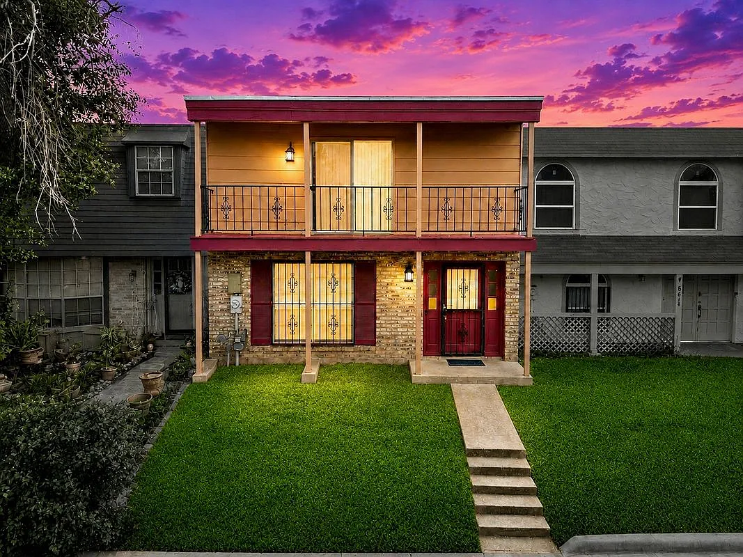 3 bed, 2.5 bath, 1584 sqft, $1,550 — Photo 1
