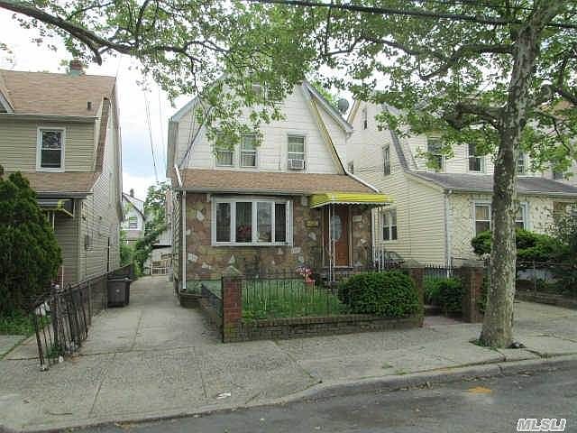 1st image of 21626 111th Ave