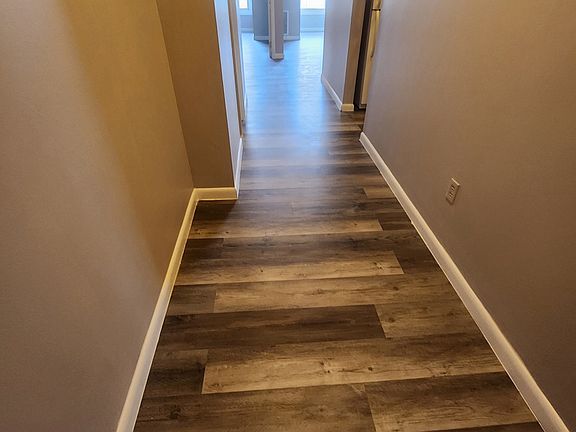 2nd image of 340 Putnam St APT 3C