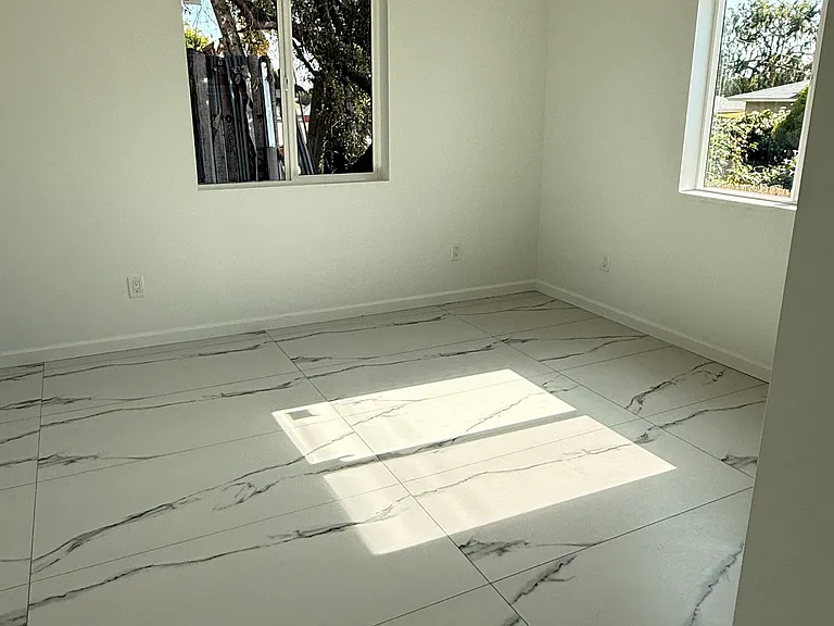 3994 Massachusetts Ave — Photo 15