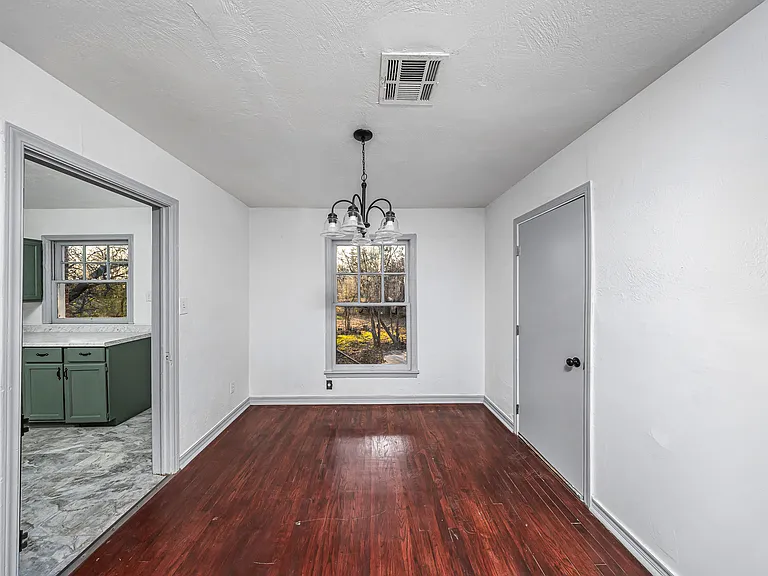 1414 NW 23rd St — Photo 7