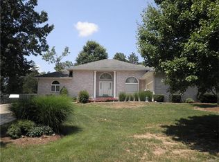 10025 Cedar Ridge Dr, Rolla, MO 65401