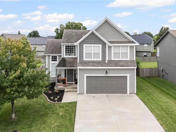 20467 W 125th Ter, Olathe, KS 66061