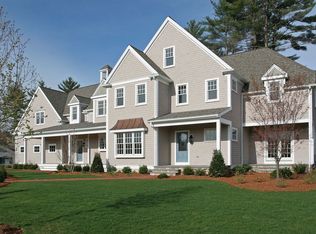 13 Saddle Ln, Hanover, MA 02339