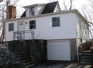 10 Newport Rd, Patterson, NY 12563