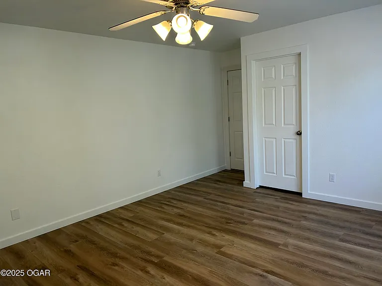 612 N Devon St — Photo 4