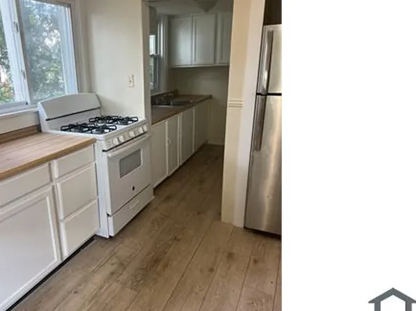 352 Ash St Unit 1, Brockton, MA 02301