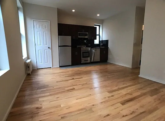 Rented by Bohemia Realty Group | media 38