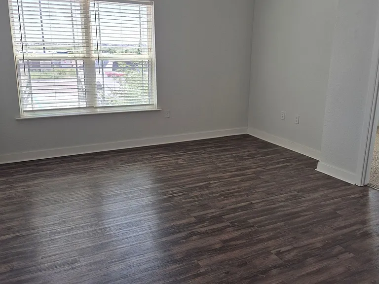 Canyon Place — Photo 2