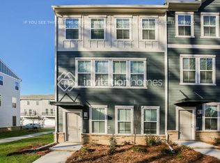 8017 Roest Ln, Charlotte, NC 28269