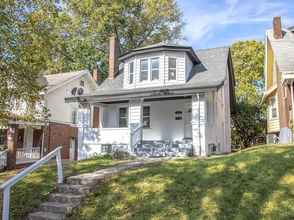 1021 Del Monte Pl, Cincinnati, OH 45205
