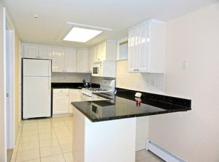 957 72nd St, Brooklyn, NY 11228