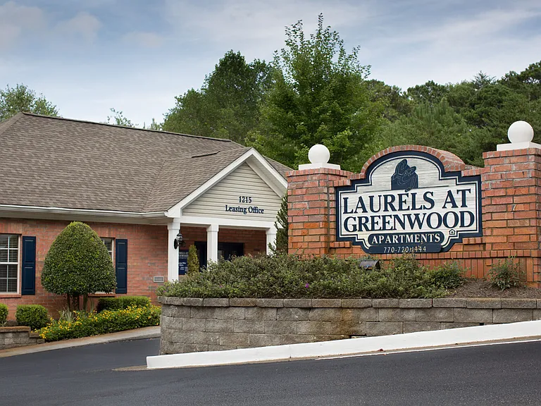 Laurels at Greenwood — Photo 9