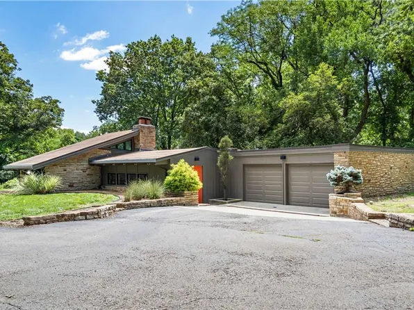 200 W 94th St, Kansas City, MO 64114