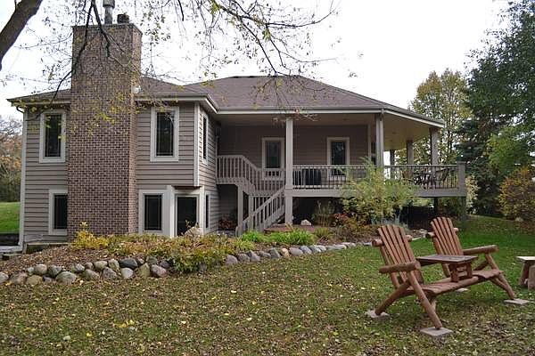 1st image of 37096 Silver Knoll Ct