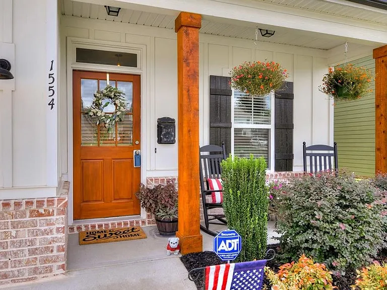 1554 Driftwood Ln — Photo 34