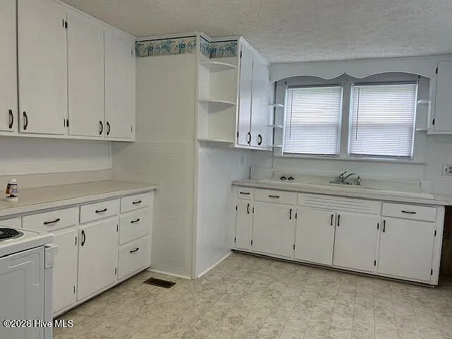 115 E Station St — Photo 10