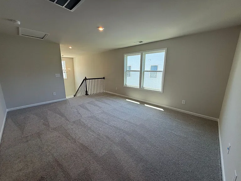 749 Count Fleet Ct — Photo 21