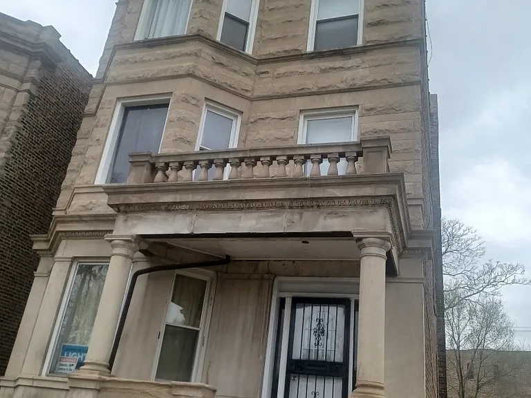 704 W Garfield Blvd #3 — Photo 5