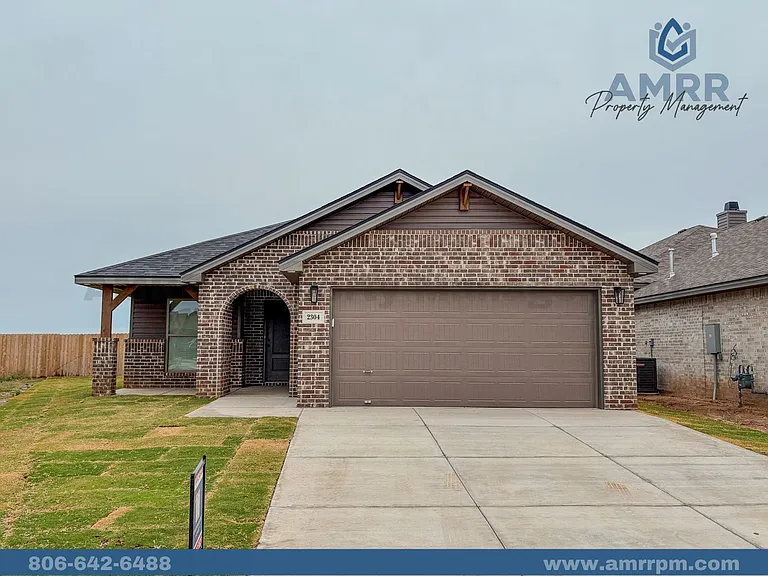 2304 Abbeville Ave — Photo 1
