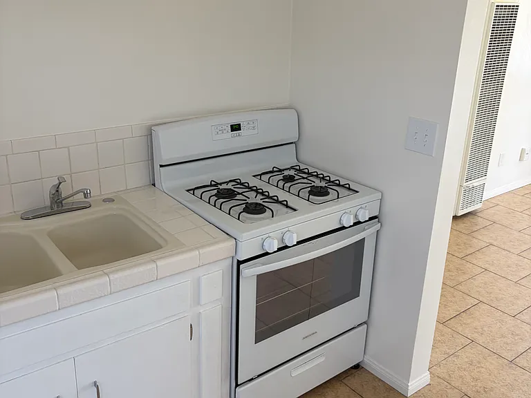 4465 Rosebud Ln #21 — Photo 6