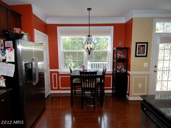 3rd image of 13707 Venturi Ln #249