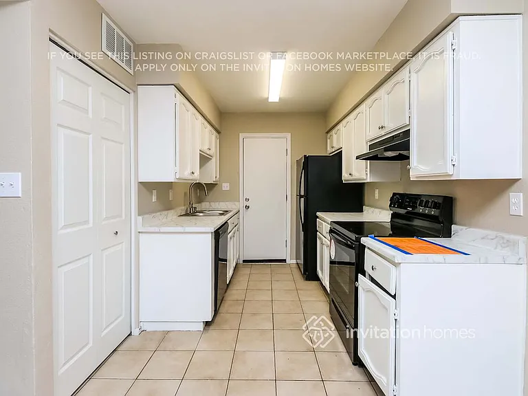 535 S Udall #B — Photo 7