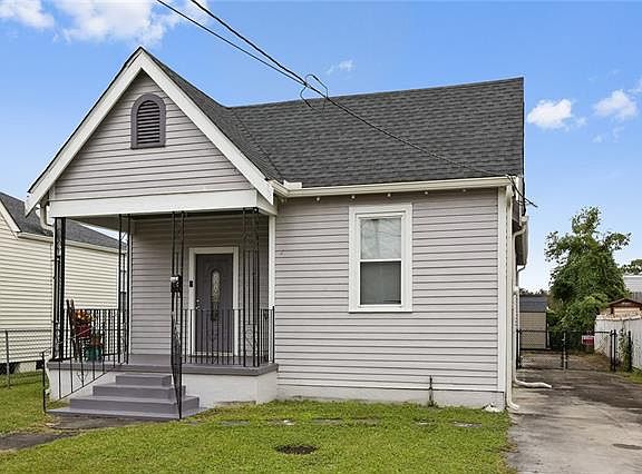 2nd image of 1737 Independence St