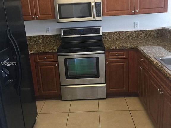 2nd image of 11002 NW 83rd St APT 225