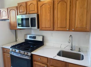 333 2nd Ave APT 26, Lyndhurst, NJ 07071