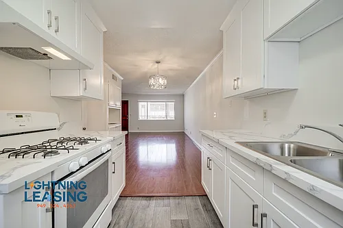 1167 Justin Ave #6 Photo 1