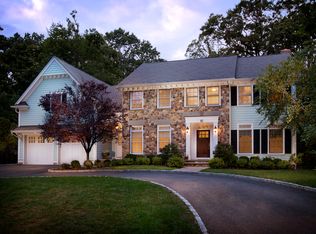 318 Fairmount Ave, Chatham, NJ