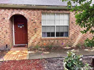 9742 SW 52nd Rd, Gainesville, FL 32608