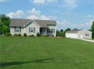 2968 Greensburg Rd, Buffalo, KY 42716