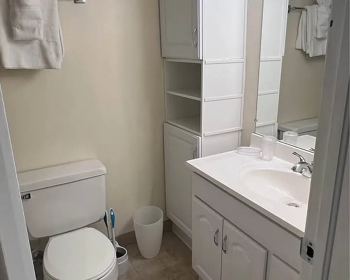 625 Manhattan Pl #208 — Photo 16