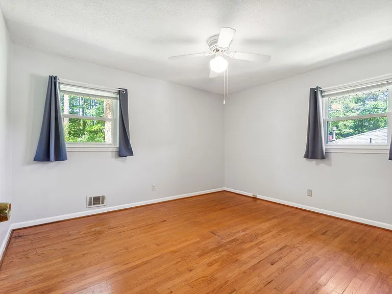 1876 Cameo Ct — Photo 18