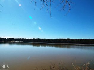 1110 Forest Hts, Greensboro, GA 30642