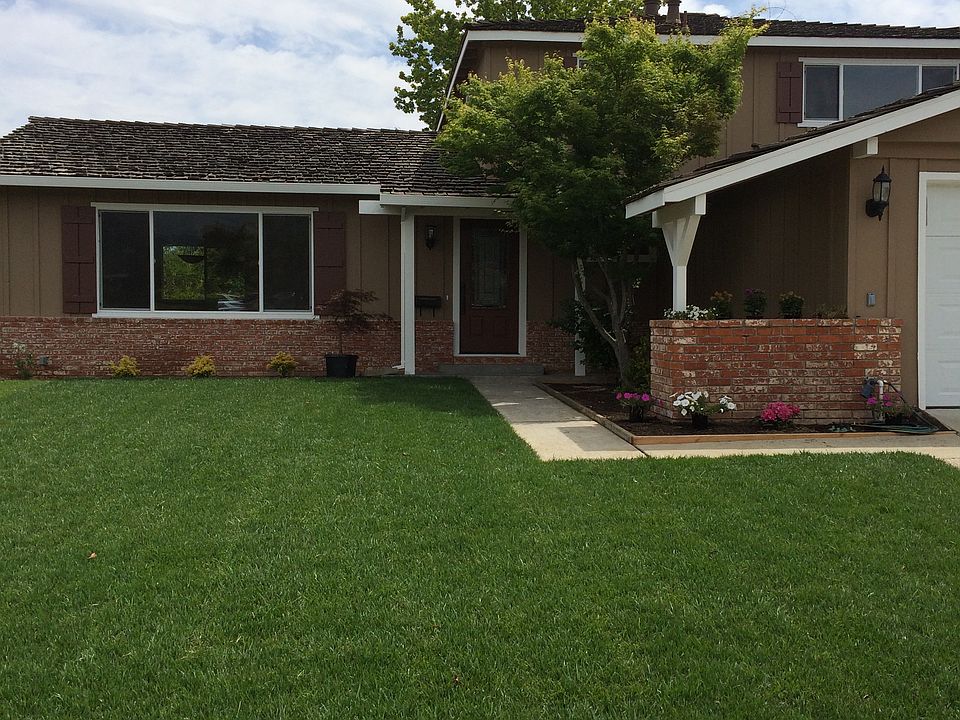 1st image of 21403 Shannon Ct