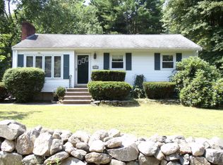 64 Mill St, Burlington, MA 01803
